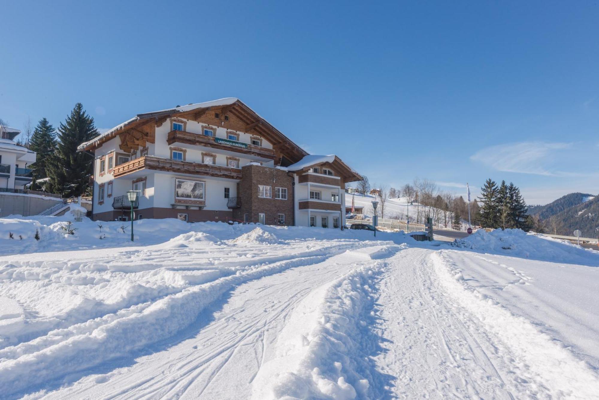 Appartements Landhaus Hubertus Wellness & Breakfast Schladming Exterior photo